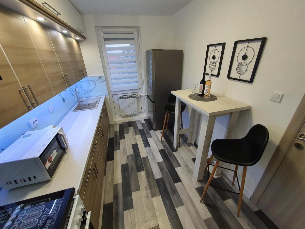 Apartment Pallaton Nasice ภายนอก รูปภาพ